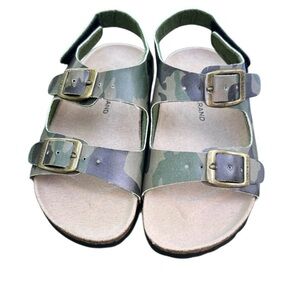 NWT Lucky Brand Blanc Camouflage Kids Buckle Strap Sandals 7